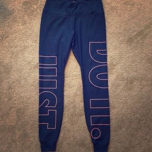 Nike leggings